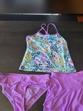 Girls Size 14- 3 Piece Swimsuit